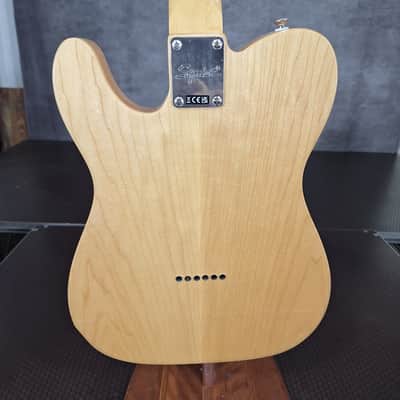 Squier Classic Vibe '70s Telecaster Thinline 2026 Natural weighs 7.18 pounds image 6
