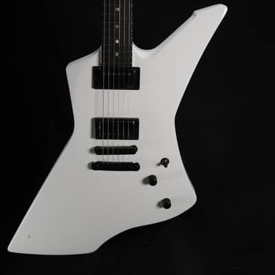 ESP-LTD Snakebyte Signature Series James Hetfield Electric Guitar with Case, Snow White USED 577 image 9
