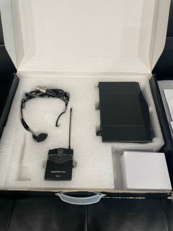 AKG Perception Wireless 45 Sports Set with PT45 Bodypack & C544 L Head-worn Mic 2020 image 1