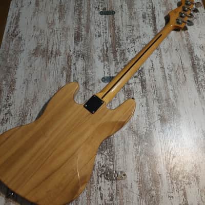 Squier Classic Vibe '70s Jazz Bass (Non Functioning Playing Project) image 9