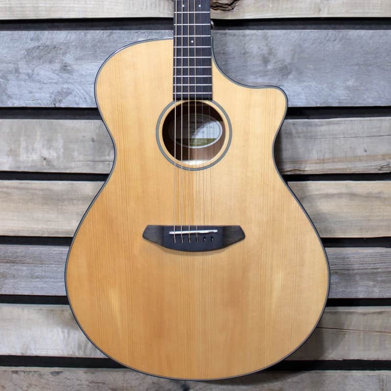 Used (2018) Breedlove Discovery Concerto CE Acoustic/Electric Guitar with Gigbag image 1