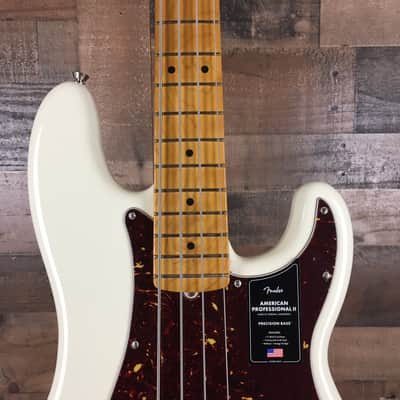 Fender Am Pro II Precision Bass, Olympic White, Hard Case, Free Ship, 483 image 7