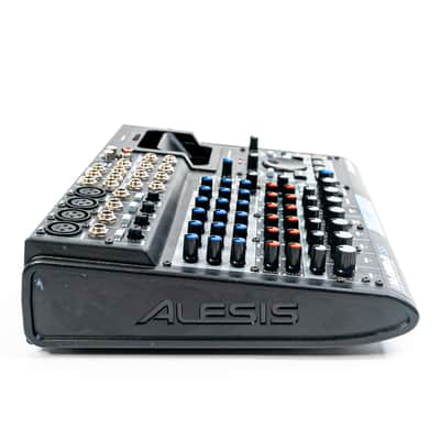 Alesis iMultiMix 8 - All-in-One USB Mixer with iPod Dock image 4