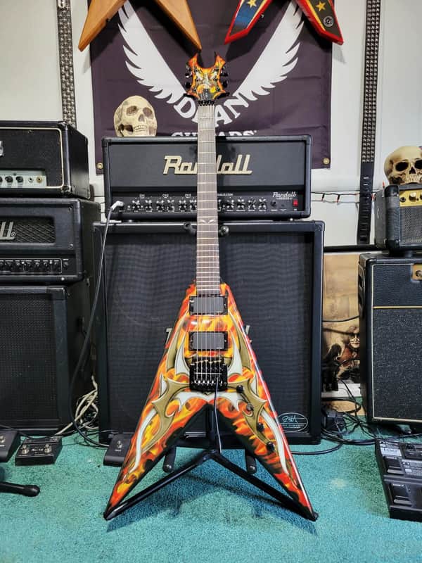 B.C. Rich KKV Kerry King Signature V G2 guitar Kahler-EMG's w/HSC image 1