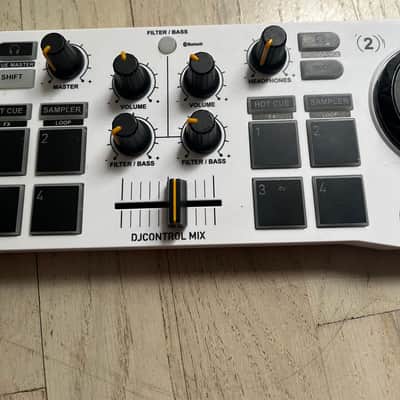 Hercules DJControl Mix 2-Channel Bluetooth DJ Controller 2021 - Present - White image 3