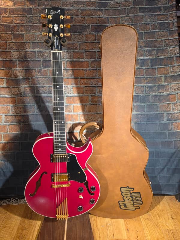 Gibson 1998 Howard Roberts Fusion III Cherry w/ OHSC image 1