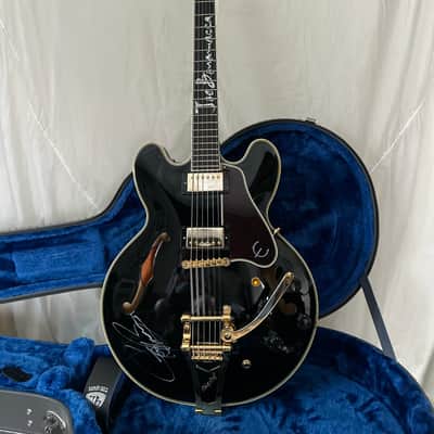 Autographed only 300 released and this one is hand signed by Joe B himself Epiphone Limited Edition Joe Bonamassa ES-355 Epiphone Limited image 14