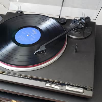 Technics SL-BD20  Turntable 1990 Black with Ortofon OM 10 cartridge/stylus image 1