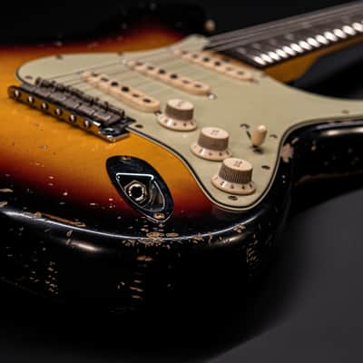 Fender Masterbuilt Jason Smith MICHAEL LANDAU 1968 Stratocaster - 3-tone Sunburst image 9