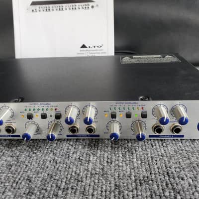 Alto Professional 4 channel headphone amp HPA4 2005 - Silver image 3