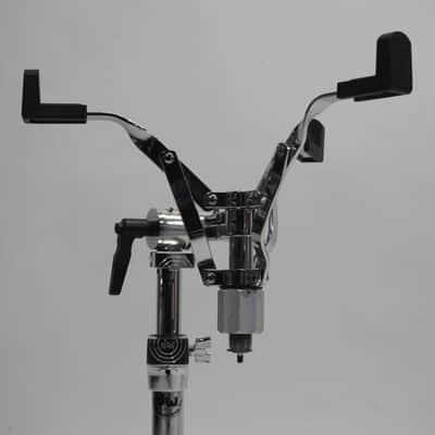 DW 9303 Piccolo Snare Drum Stand-DB image 3