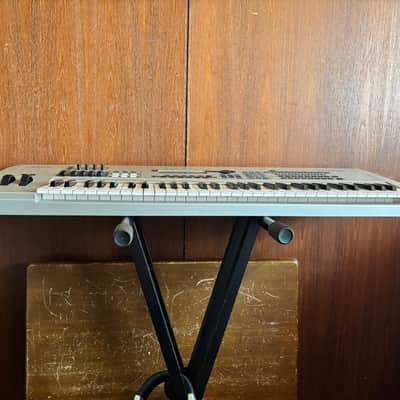 Yamaha MO6 61-Key Music Production Synthesizer Workstation DAW Control w/ bag image 5