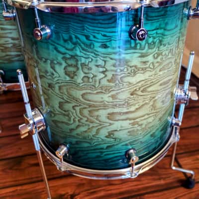 5 Piece Hendrix Drums Custom Walnut Tamo Ash Exotic Drum Kit image 8