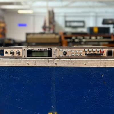 Roland Fantom XR