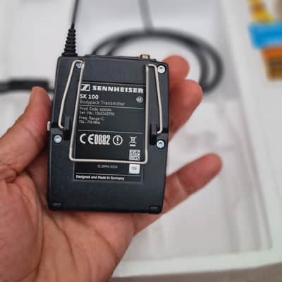 Sennheiser  Sennheiser SK 100 G3 + EK 100 G3 | 734–776 MHz | Camera Wireless Set | Box & Accessories image 5