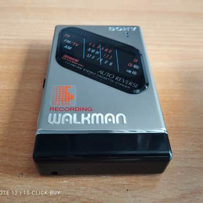 Sony WM f203 1987 - Sony recorder radio Cassette Walkman WM F203 silver working image 4