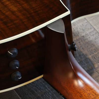 MINTY! 2021 Taylor 714ce Limited Edition Grand Auditorium V-Class Walnut Shaded Edge Burst + OHSC (6848) image 17