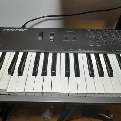 Nektar Impact LX88+ USB MIDI Keyboard Controller 2016 - 2021 - Black image 1