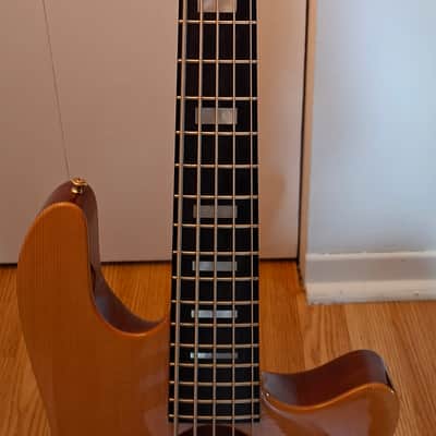 Carvin bass AC 50, 5 cordes, semi-hollow image 2