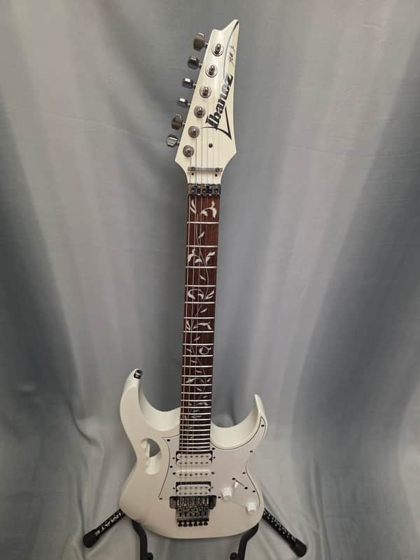 Ibanez JEMJR-WH Steve Vai Signature with Jatoba Fretboard 2018 - Present - White image 1