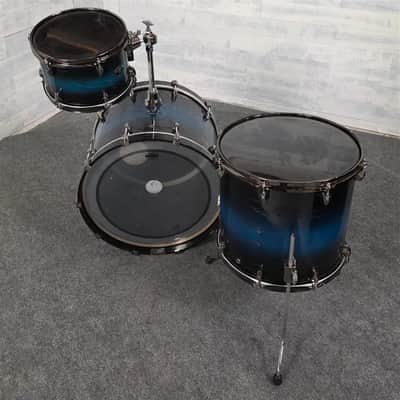 Used Yamaha Live Custom Hybrid Oak 3pc Drum Set Uzu Ice Sunburst - Very Good image 4