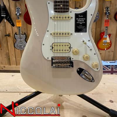 Fender Player II Stratocaster HSS, Rosewood Fingerboard, White Blonde image 11