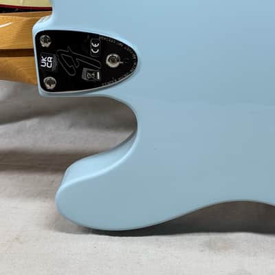 Fender Vintera '70s Telecaster Custom Guitar with Case 2022 - Sonic Blue / Pau Ferro fingerboard image 16