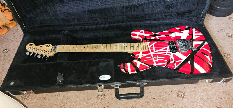 Charvel EVH Art Series 2004 - 2007 - Red / White / Black image 1