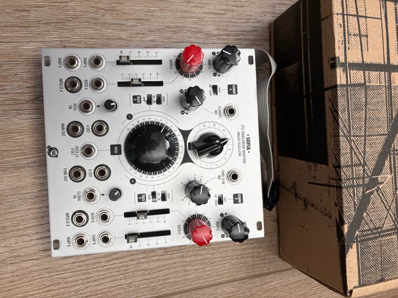 Xaoc Devices Sofia Waveshaping Analog Oscillator