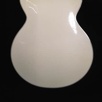 Gibson L4 10th Anniversary - Diamond White/Engraved Gold image 7