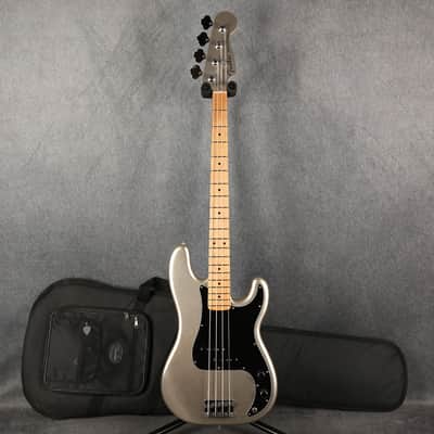 Fender 75th Anniversary Precision Bass - Diamond Anniversary - 2nd Hand image 2