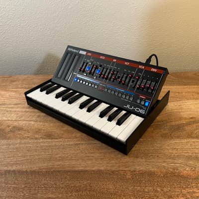 Roland JU-06 Boutique and K-25m Keyboard Unit