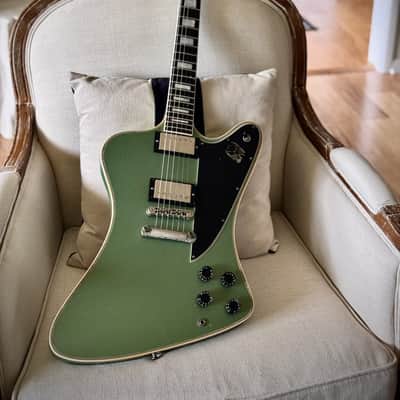 Over 9k new! RARE Gibson Custom Shop Custom Firebird Heavy Aged Inverness Green 2025 - Perfect Balance and Weight image 2
