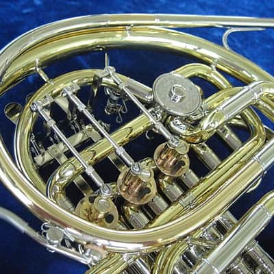 New Alexander 103MAL-HG Double French Horn in Yellow Brass, Hand Hammered Bell Spout, Detachable Bell Flare;with Mouthpiece,Care Kit image 9