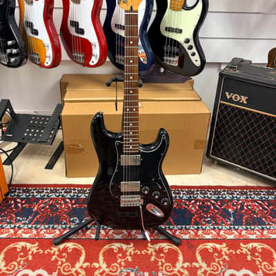 FENDER MIM Blacktop Stratocaster 