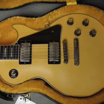 Gibson Ltd Ed Les Paul Custom - Antique Alpine White VOS image 2