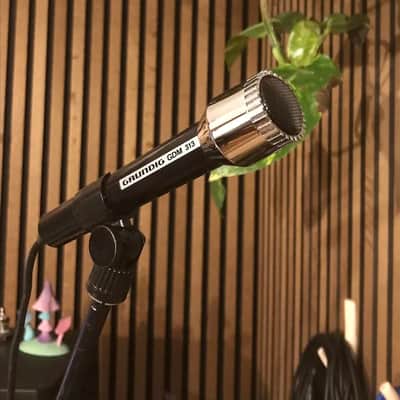 1987 AKG D140 E Vintage Dynamic Mic w/AKG SA 18/1 Holder & Vintage 1987 AKG D140 E Vintage Dynamic Mic w/AKG SA 18/1 Holder & Vintage