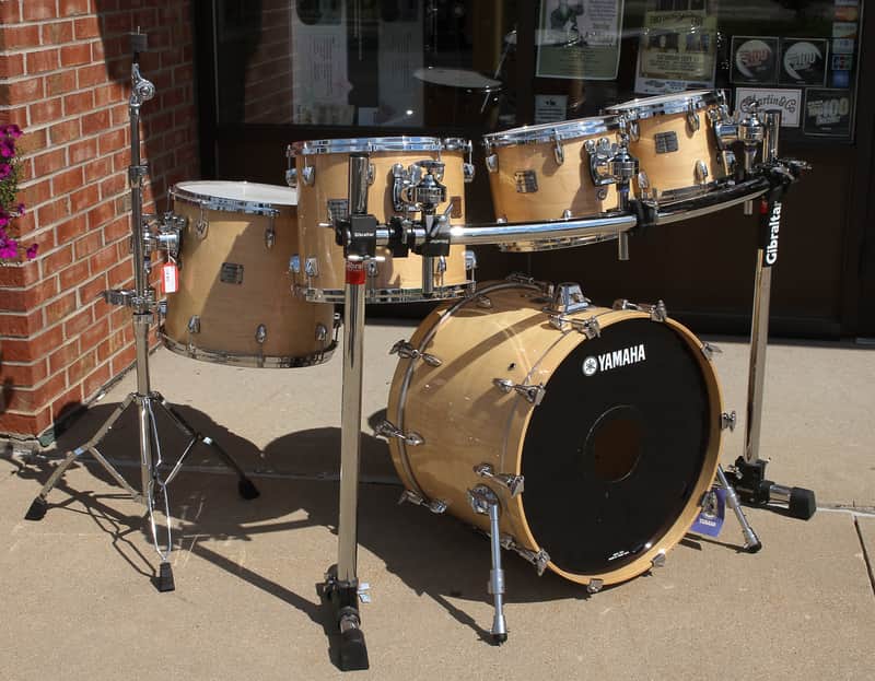 Yamaha Maple Custom Absolute Drum Set image 5