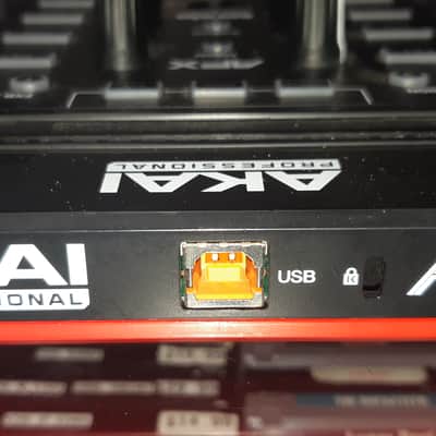 Akai AFX DJ Controller image 2