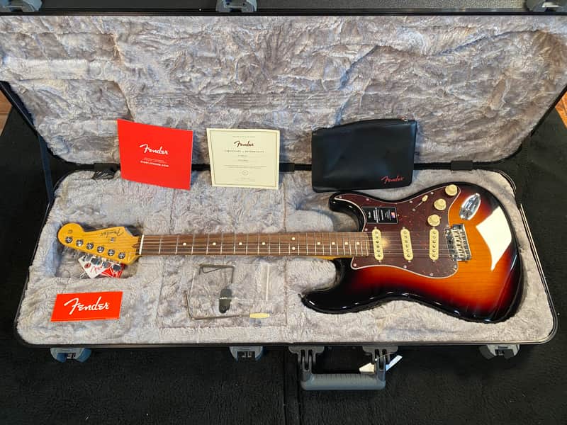 Fender American Professional II Stratocaster  Rosewood   3-Color Sunburst #US210106733 8lb 0.6oz image 1