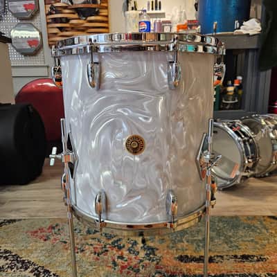 Gretsch USA Custom 20-14-12" Drum Kit - White Satin Flame - Vintage Build image 10