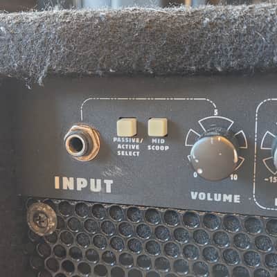 Fender Rumble 100 100-Watt 1x12" Bass Combo image 4
