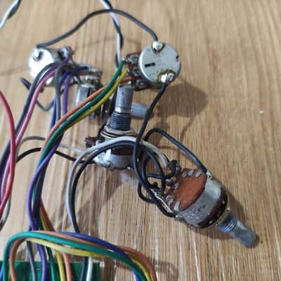 Ibanez Bass Preamp EQB3S image 3