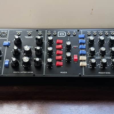Solid Black Walnut Side Panels for Behringer Model D (Fits Neutron, Pro-1, WASP, Cat, etc) image 3