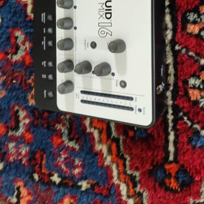 Focusrite Liquid Mix 16 2010 - White image 2