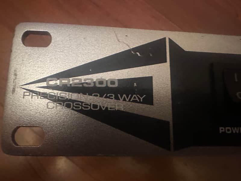 BTR Audio CR2300 2/3 way crossover image 1