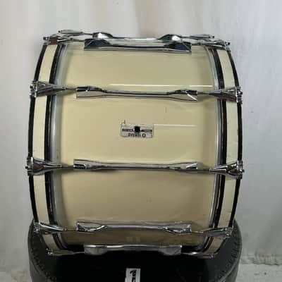 Immagine Yamaha MB822U Marching Field 22" Bass/Kick Drum - White - w/ Hard Case - 13