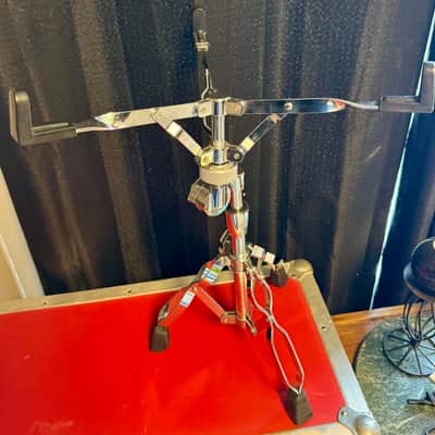 Pearl S-1000D Gyro-Lock Low Snare Drum Stand – Double Braced Chrome image 2