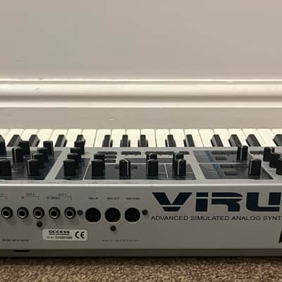 Access Virus Indigo 37-Key Digital Synthesizer image 10