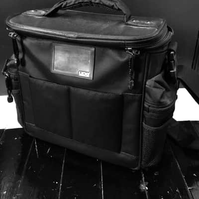 UDG vinyl record bag DJ image 2